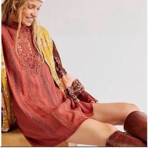 Free People FP One Vienna Mini Dress Lace Boho Lined Long Sleeve Raw Hem NWT